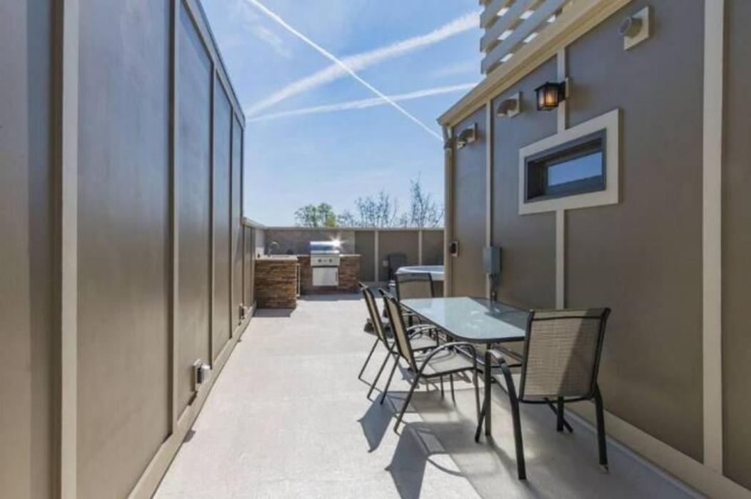 Glitz & Guitars I Stylish 3Br With Rooftop Hot Tub In East Nashville Exterior photo
